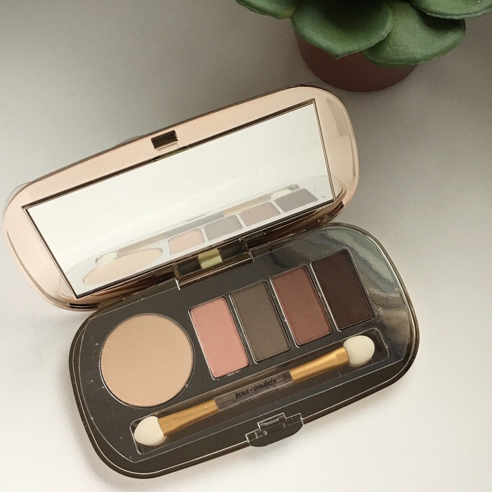 Naturally Matte Eyeshadow Kit